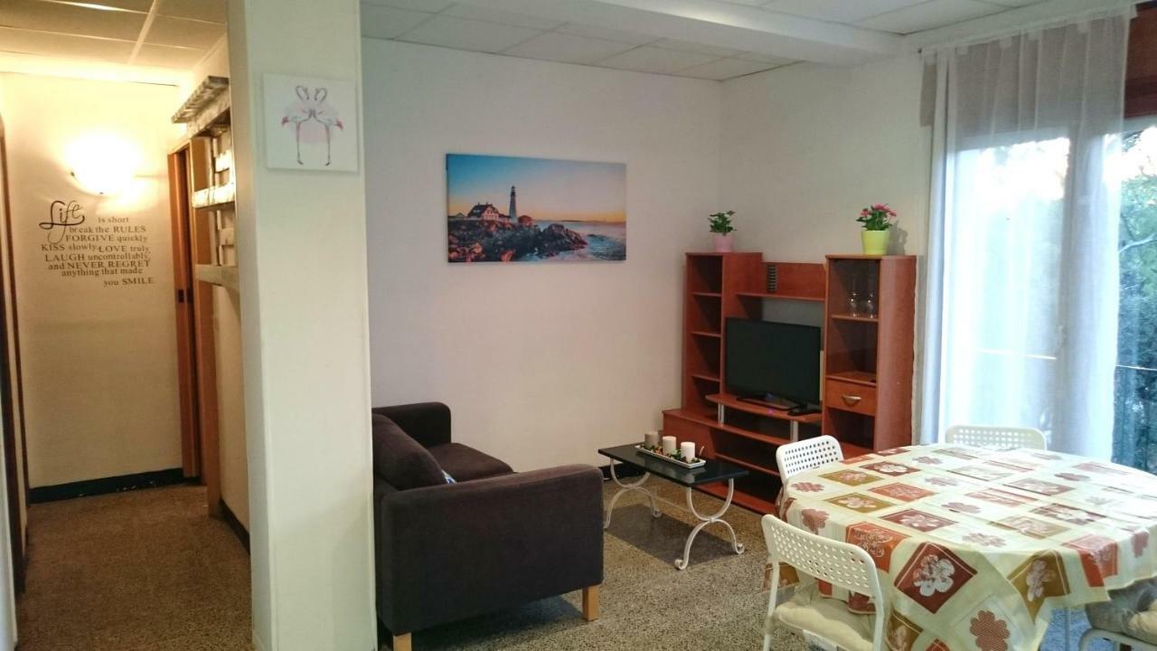 יורט דה מאר Apartamentos Juan Jose מראה חיצוני תמונה